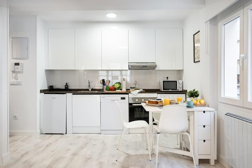 Apartament Piso En El Corazon De Gijón Zewnętrze zdjęcie