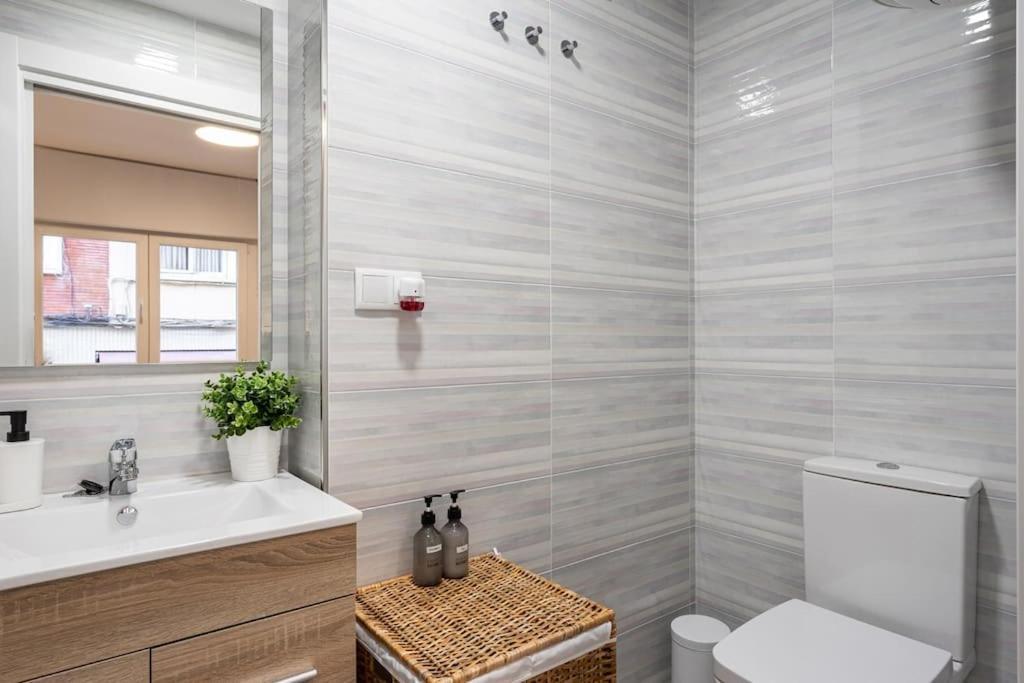 Apartament Piso En El Corazon De Gijón Zewnętrze zdjęcie