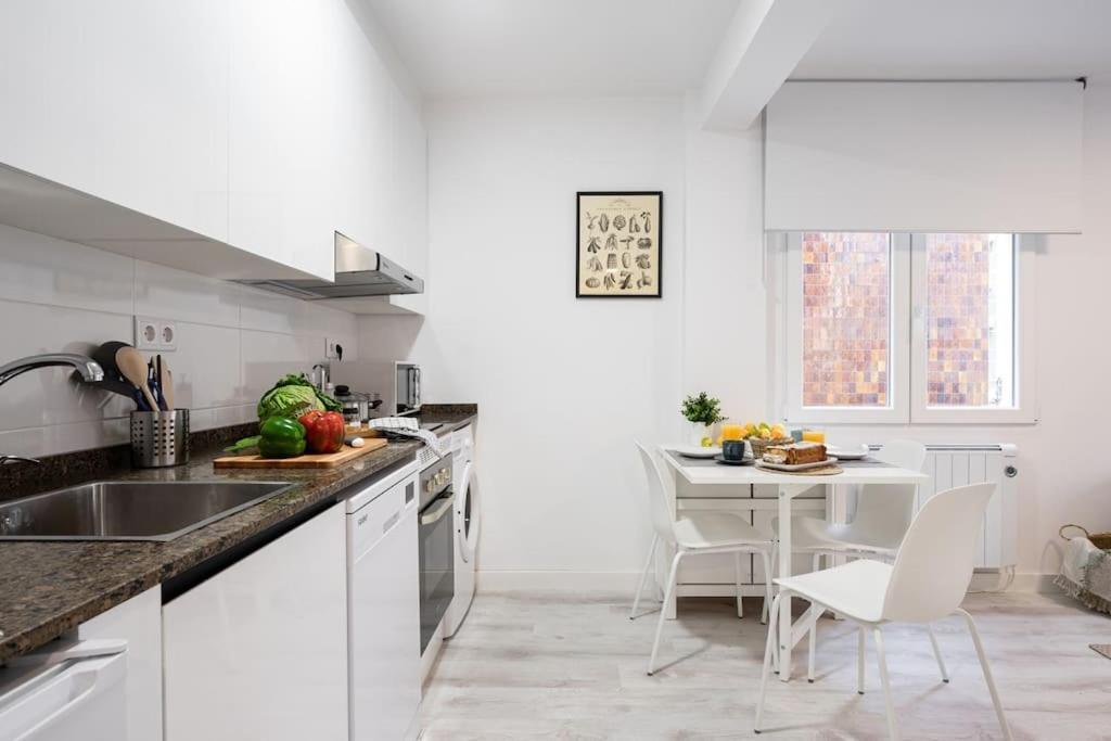 Apartament Piso En El Corazon De Gijón Zewnętrze zdjęcie